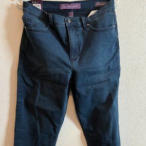 Gloria Vanderbilt Amanda Capri